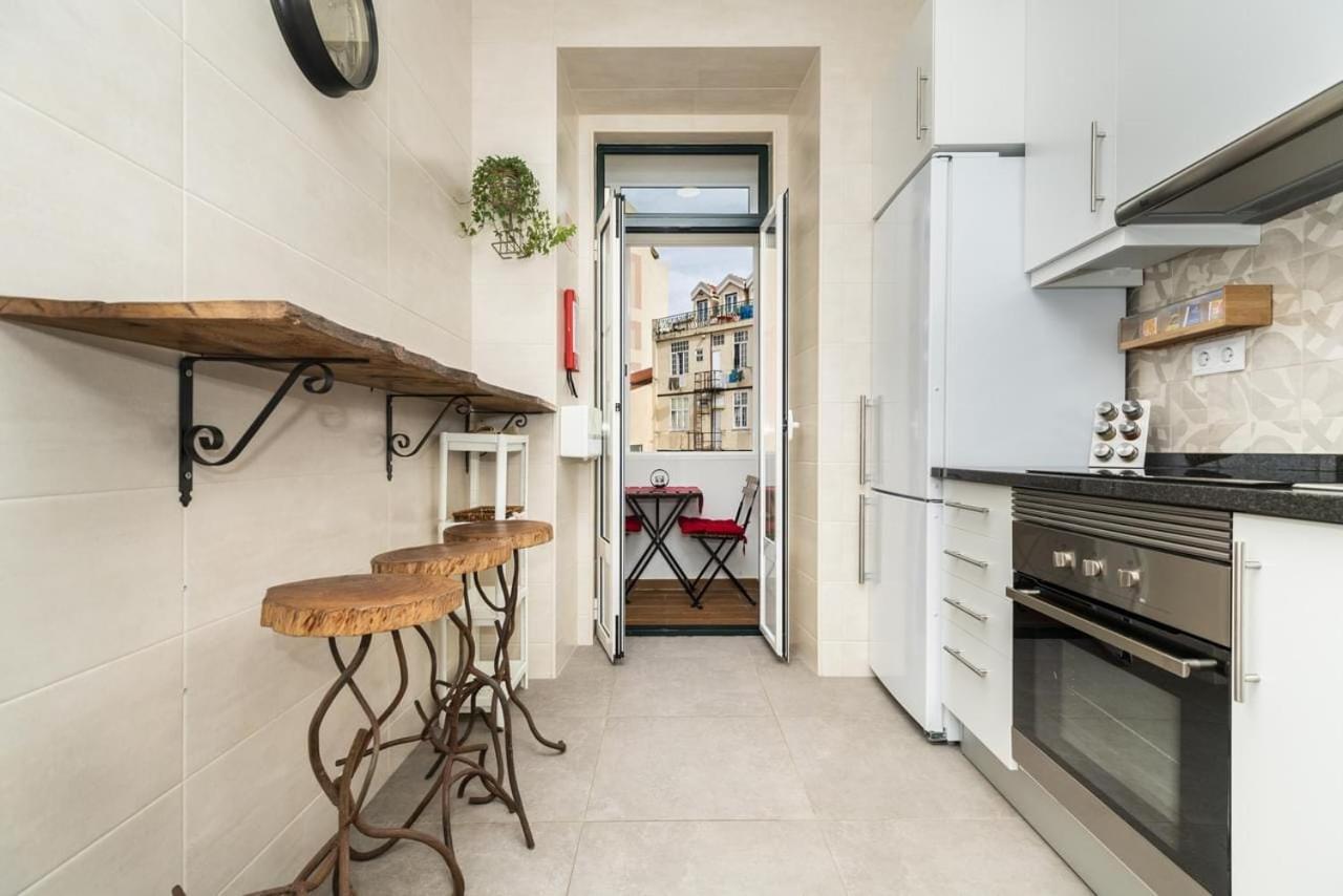 Groovy M2 R3 - Amazing Double Room With En-Suite Bathroom Lissabon Exterior foto